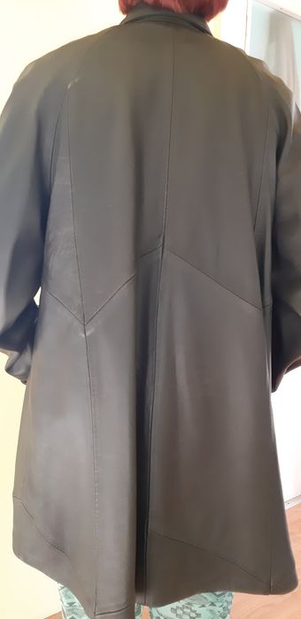 Haina piele pentru doamne