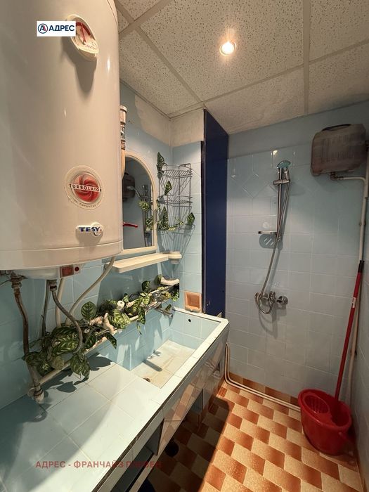 Дава се под наем Тристаен апартамент в Ловеч, Здравец - 80 кв.м за 230 € - Снимка #5