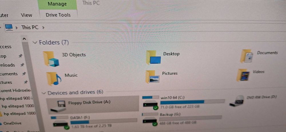 Unitate externa portabila discheta USB - Sony Floppy Disk 1,44 MB
