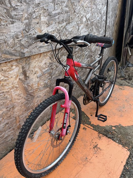 Bicicleta evolve frana pe disc roti 26” cu suspensii