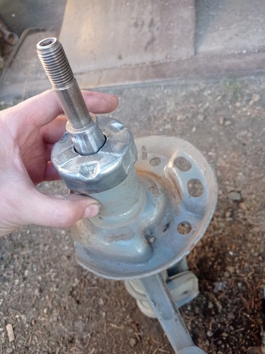 Стойки на приору