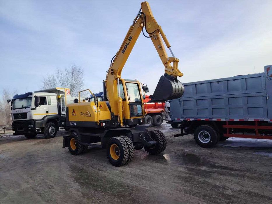 Мини Экскаватор  SDLG-EA775F