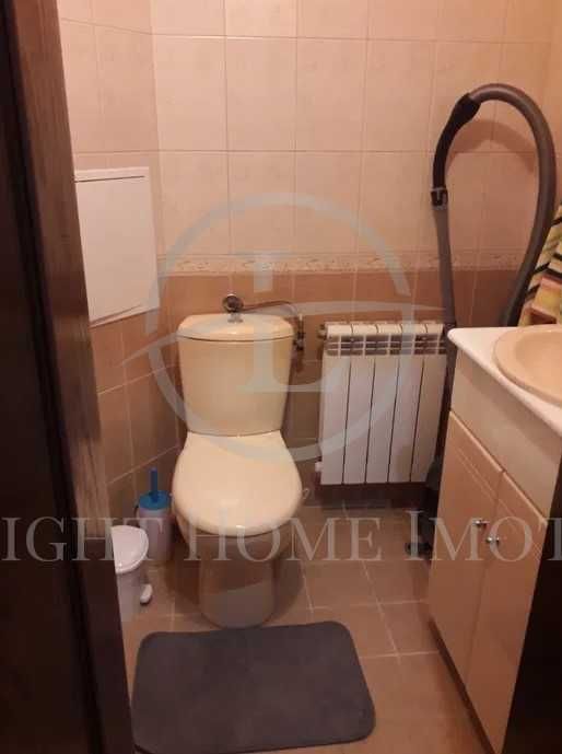 Продава се Тристаен апартамент в Пловдив, Кючук Париж - 113 кв.м за 2027 €/кв.м - Снимка #8