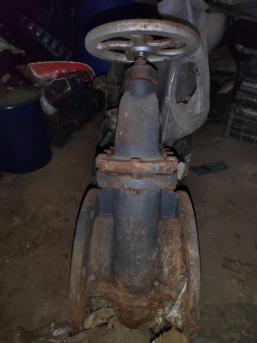 Спирателни фибърни кранове