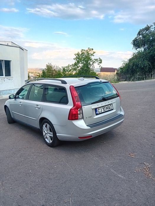 Volvo v50, 1,6diesel, 2009