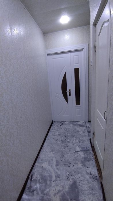 2 хонали квартира сотилади.