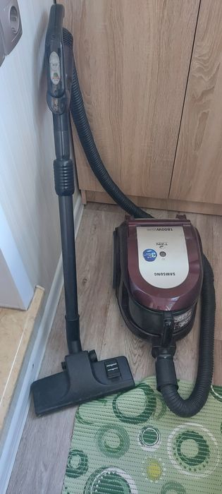 Пылесос Samsung 1800W
