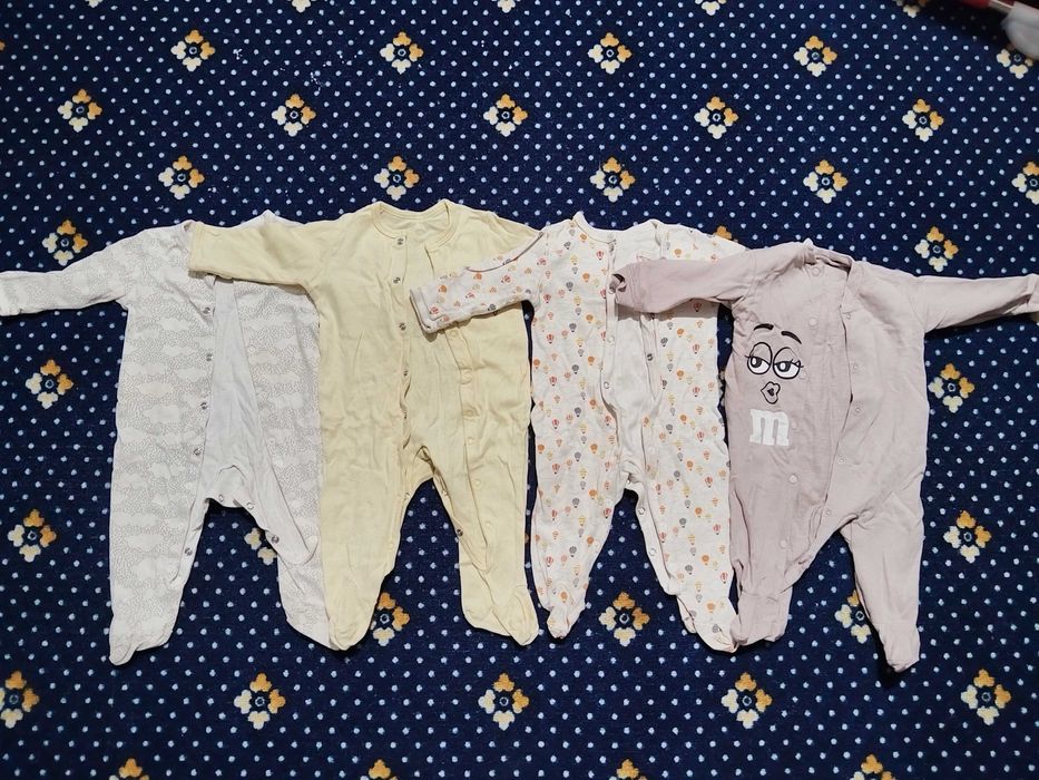 Продам детские вещи.Размер 62-68