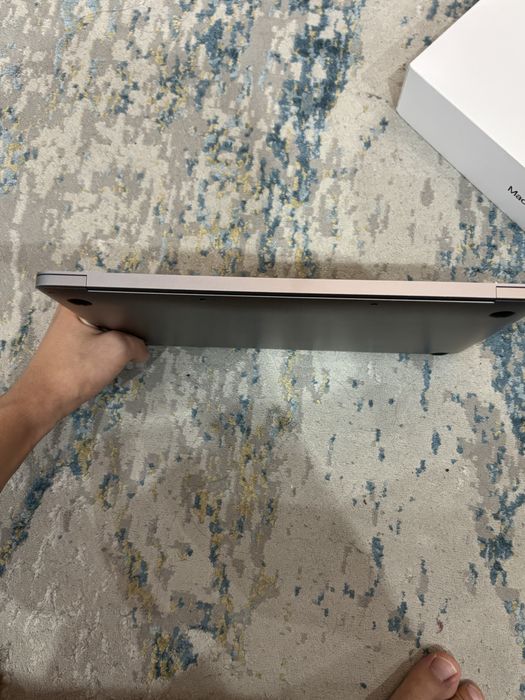 MacBook Air M1 8/256 Silver