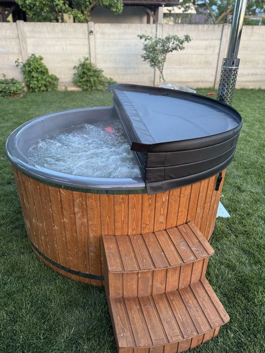 CIUBAR 6-8 persoane apa sarata/apa dulce, hidromasaj, aeromasaj 2.2m