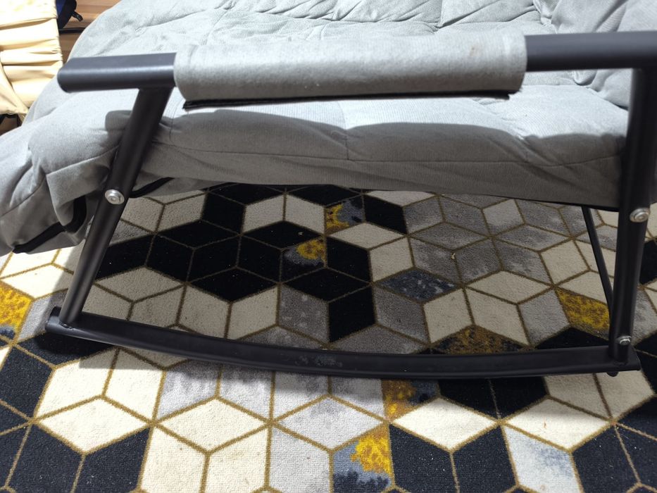 Продам Кресло качалка