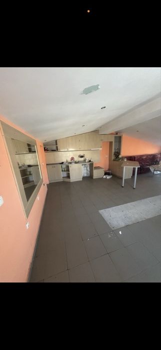 Продава се Промишлена сграда в Брезник - 8002001 кв.м за 0 €/кв.м - Снимка #2