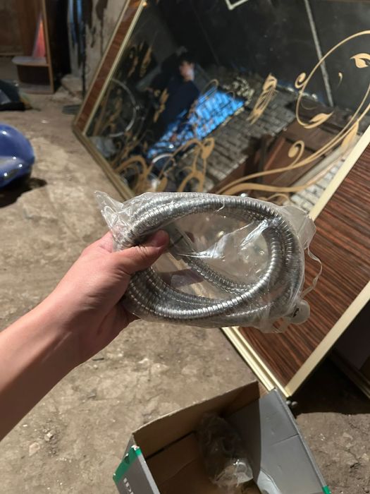 краник с душевой держалкой