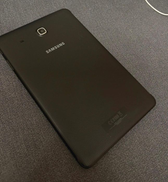 Tableta Samsung tabE