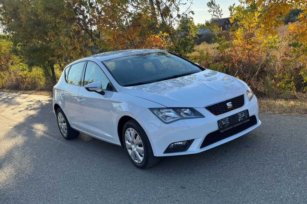 Seat Leon 3 1.6TDi - ScauneÎncălzite, Clima, Navi | În stare Excelentă