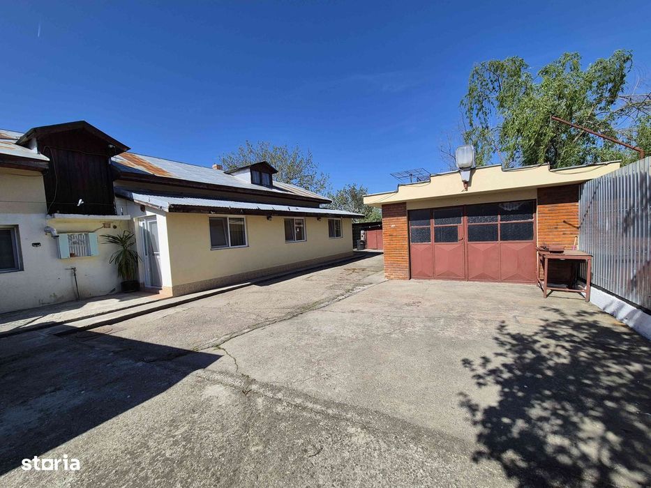 Proprietate mare 2529 mp  casa si anexe