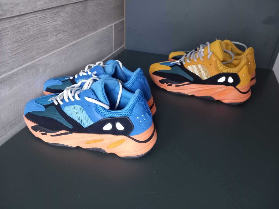 Adidas Yeezy Boost 700