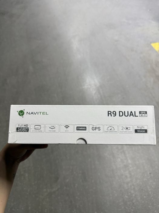 Видеорегистратор Navitel R9 Dual