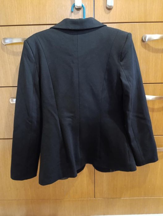 Елегантно черно сако