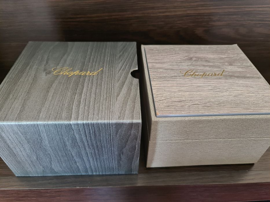 Женские часы charpard