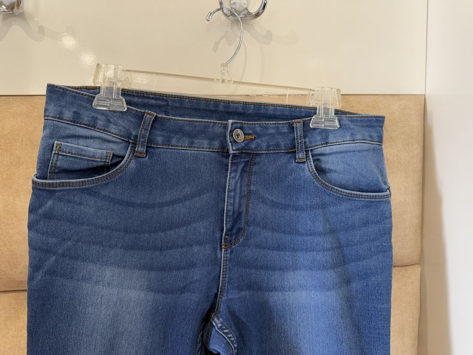 Дамски дънки големи размери