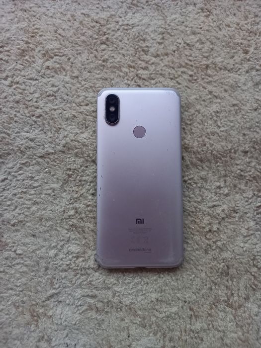 Mi A2 sotiladi 64gb