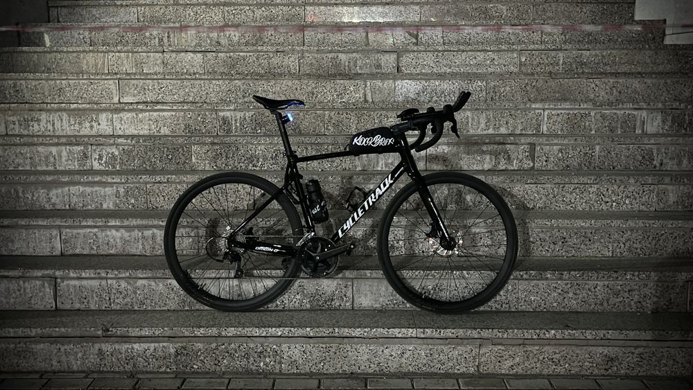 Продам шоссейник cycletrack