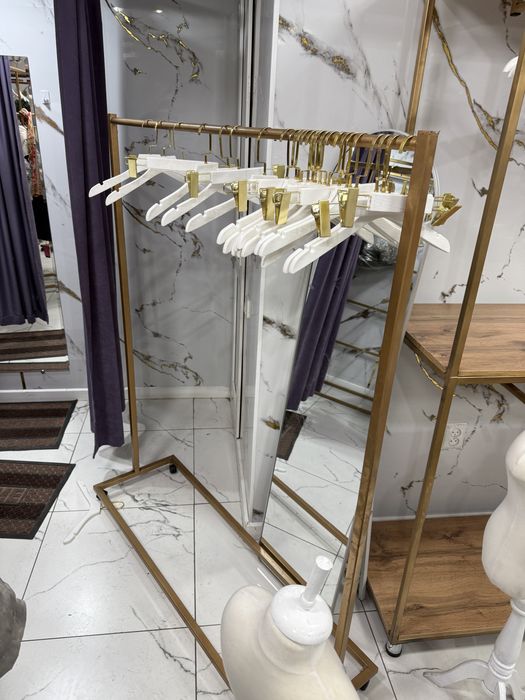 Продается стелажи