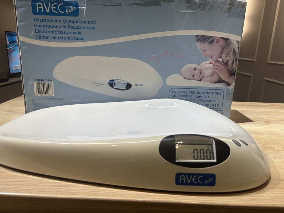 Електронна музикална бебешка везна Avec