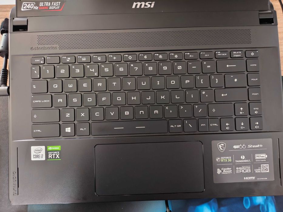 Laptop Gaming MSI Stealh RTX 3060