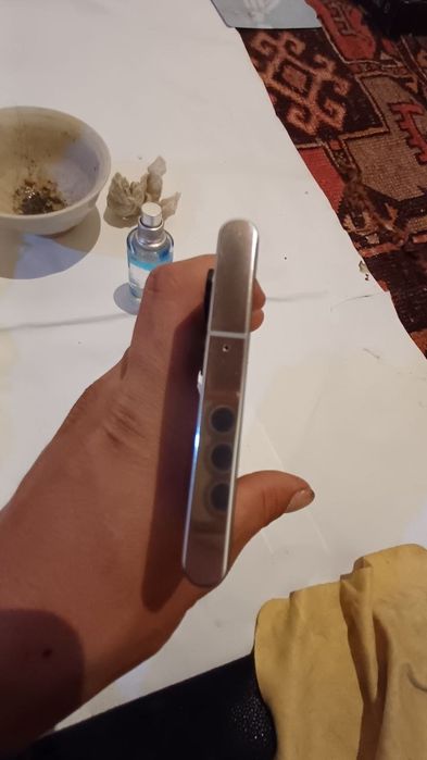 Samsung galaxi s 22 ultra 256 g 12ram. 1 smkarta
