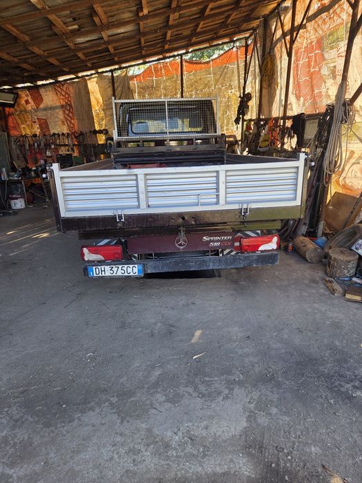 Vand bena basculabila pe 3 parti mercedes!