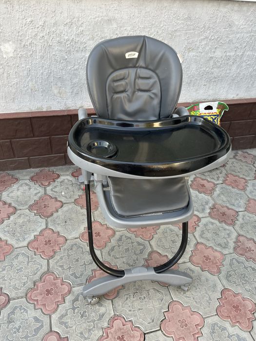 Продам детский стол