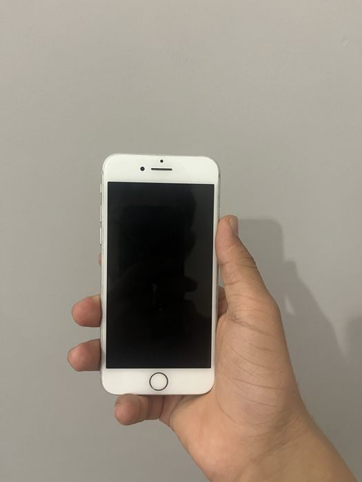 Iphone 7 в идеальном состоянии