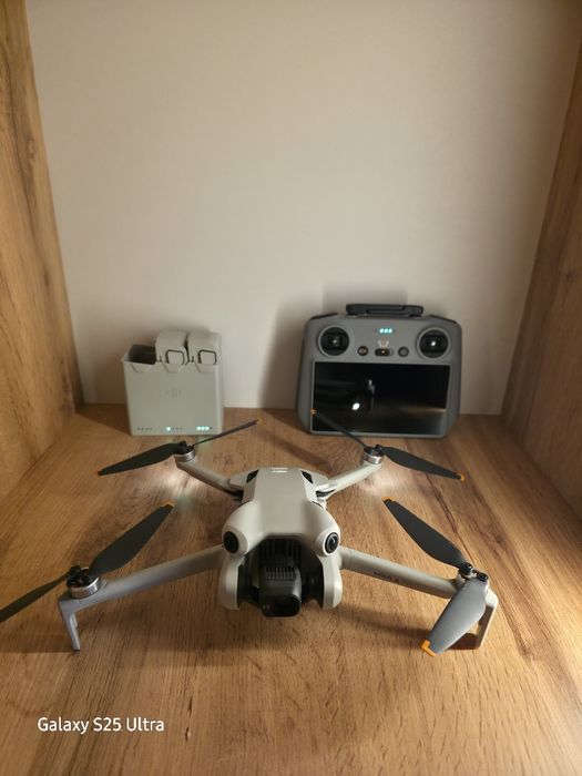 Dji mini 4 pro fly more combo plus+