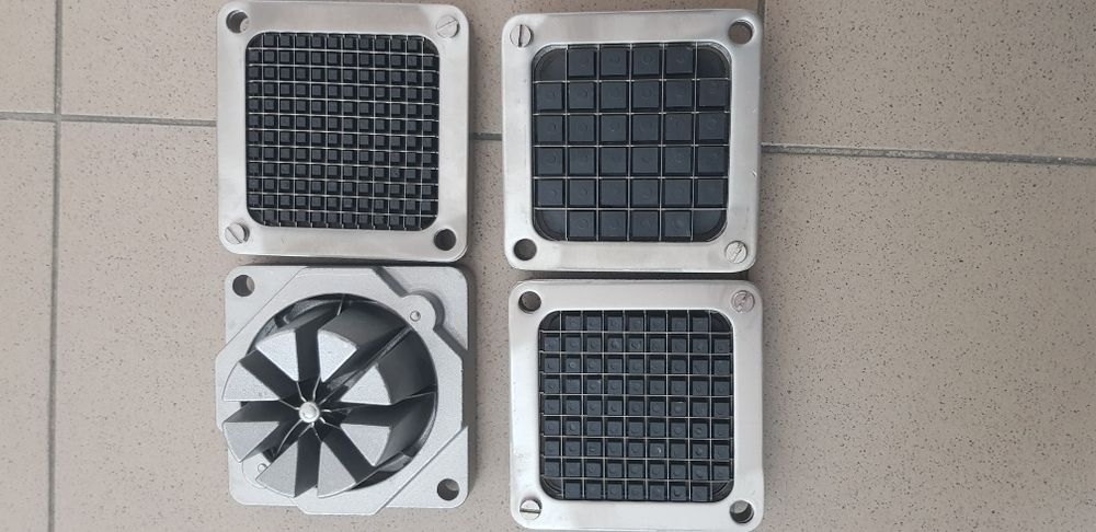 Ножове за Картофорезачка резервни 7х7мм 9х9мм 12х2мм и нож по селски