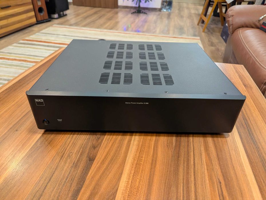 Крайно стъпало NAD C268