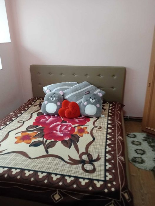 Vând apartament cu 2 camere decomandat