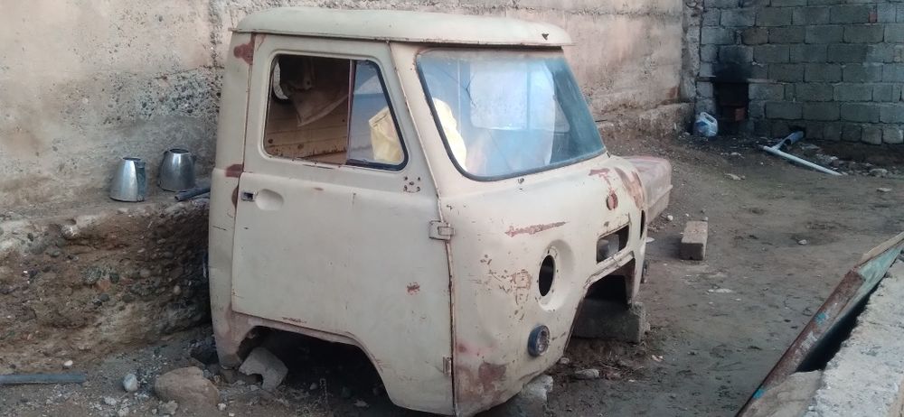 Уаз  запчастлари арзон  нархда.сотилади.