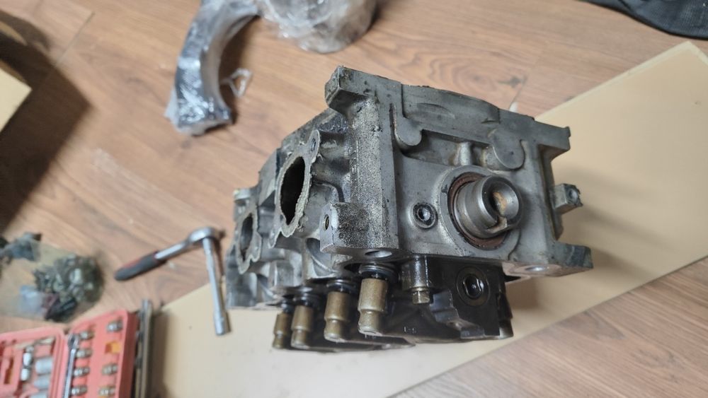 ГБЦ на Субару ej22