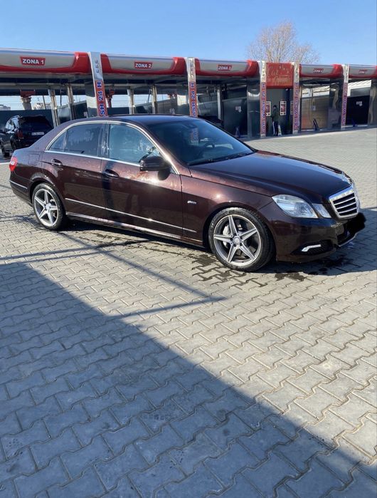 MERCEDES-BENZ E-Class 2009 — imagine 3