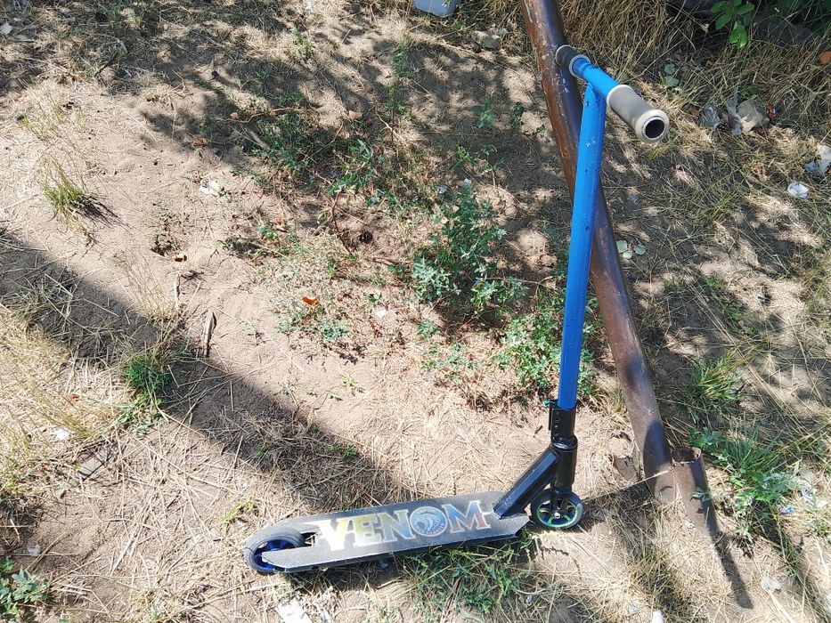Продам трюковой самокат