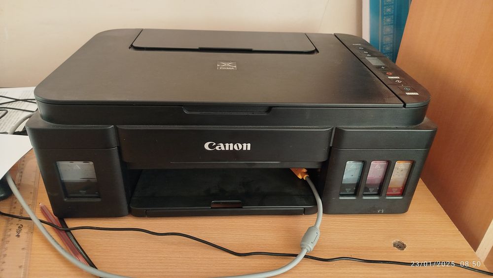 CANON printer holati yangi 6 oy ishlatilgan daqument qarobka bo