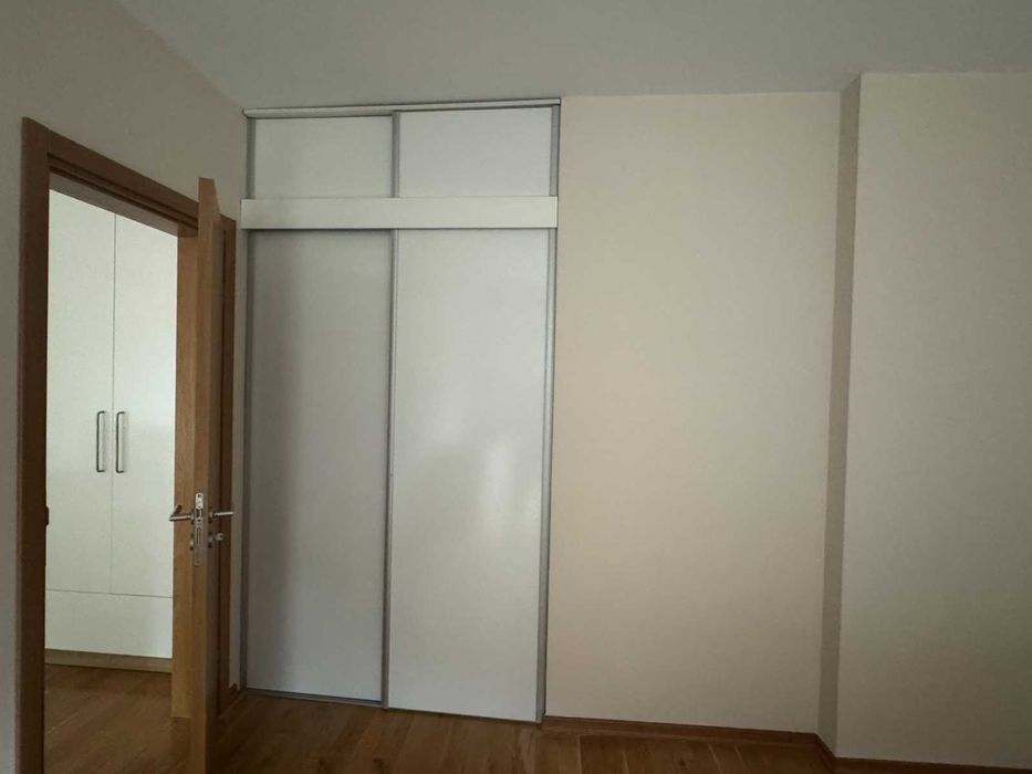 Дава се под наем Четиристаен апартамент в София, Оборище - 86 кв.м за 1240 € - Снимка #4