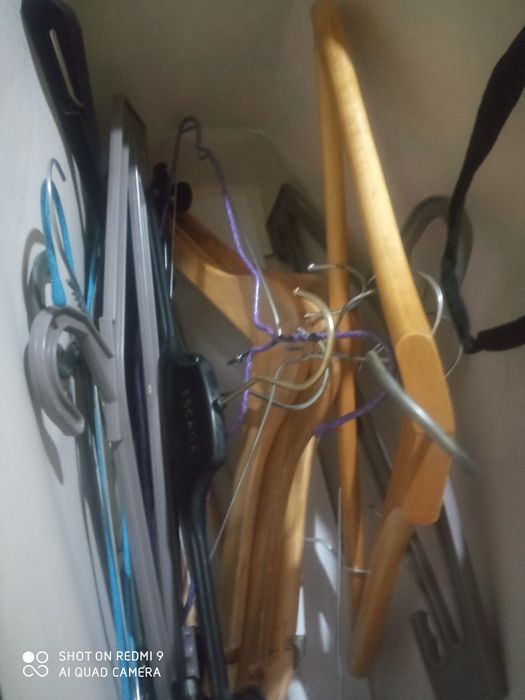 Вешалки крепкие качественные