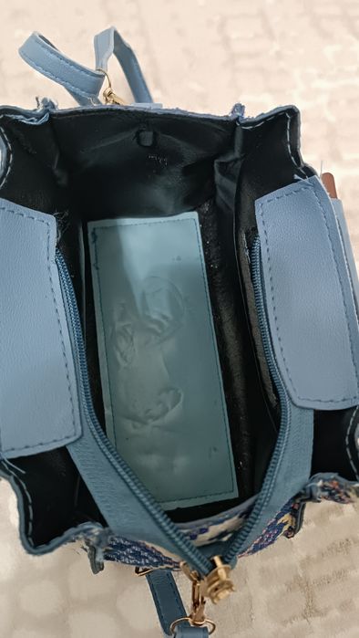 Продается сумкаа