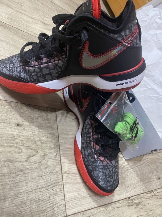 Кроссовки Nike (оригинал)