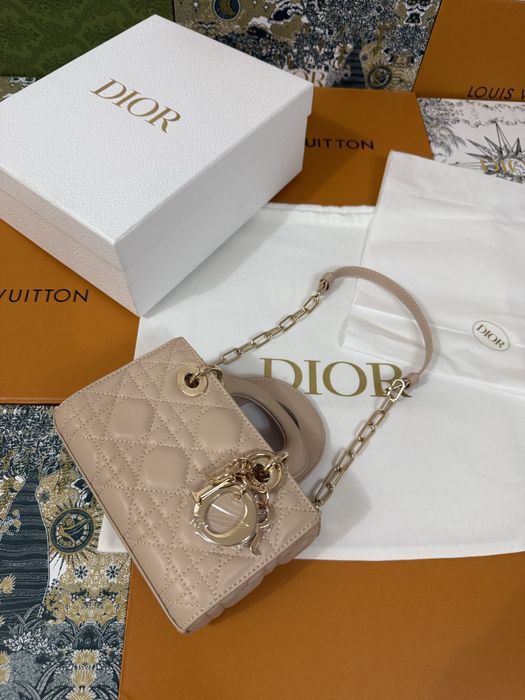 Дизайнерска дамска чантичка New Season