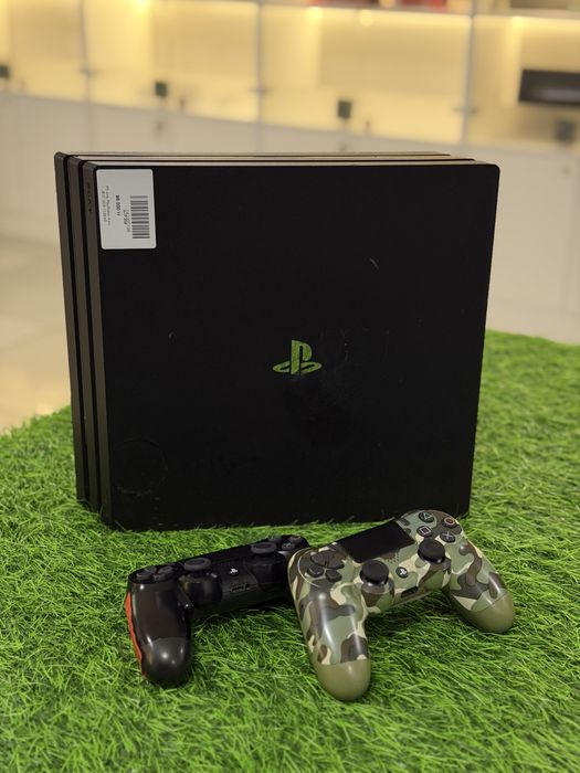 Play Station 4 pro в продаже