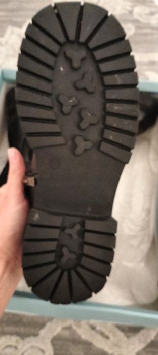 Продам Сапоги кожаные